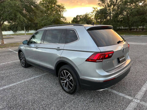 2021 Volkswagen Tiguan SE