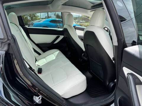 2020 Tesla Model 3 Standard Range