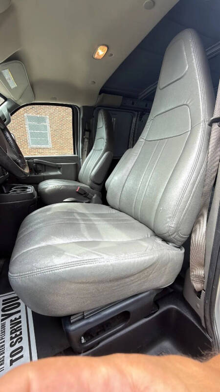 2018 Chevrolet Express 2500