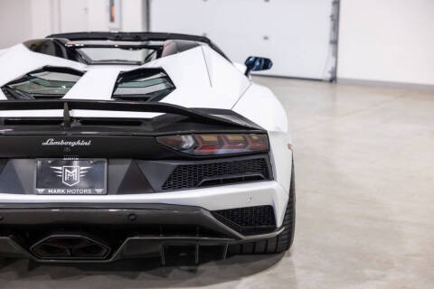2019 Lamborghini Aventador LP 740-4 S