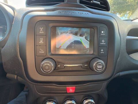 2016 Jeep Renegade Latitude 75th Anniversary