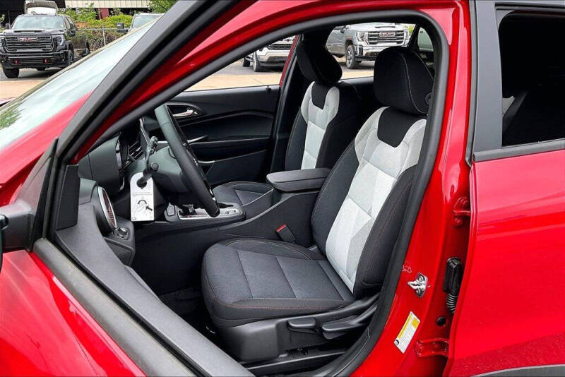 2026 Chevrolet Trax RS