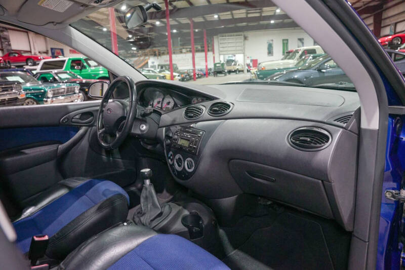 2003 Ford Focus SVT