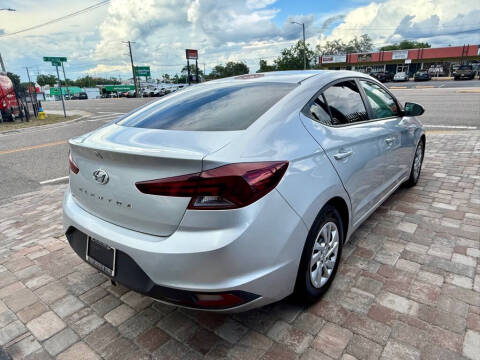 2019 Hyundai Elantra