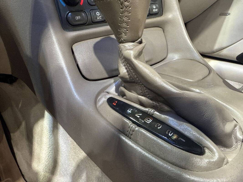 2004 Chevrolet Corvette