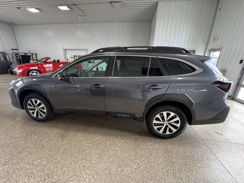 2023 Subaru Outback Premium
