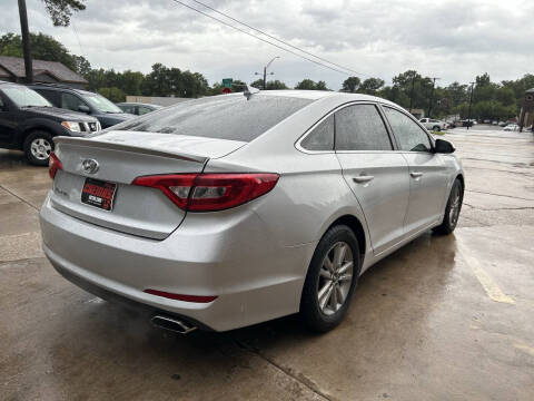 2015 Hyundai Sonata SE