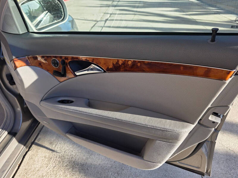 2004 Mercedes-Benz E-Class E 320