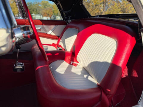 1955 Ford Thunderbird