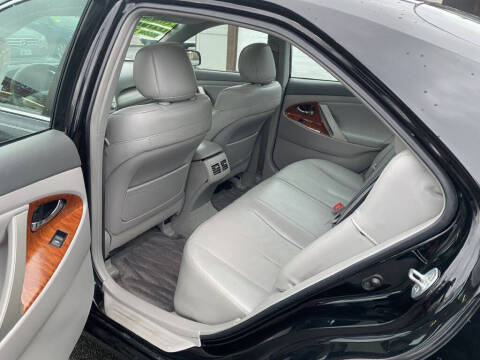 2011 Toyota Camry XLE V6