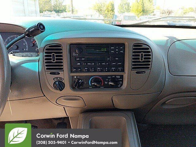 2001 Ford Expedition XLT