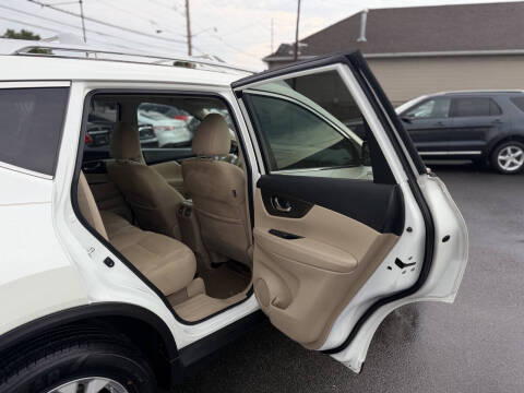 2015 Nissan Rogue SV