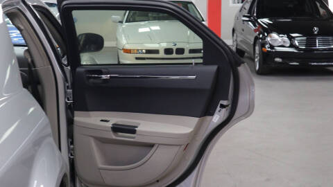 2006 Chrysler 300 SRT-8