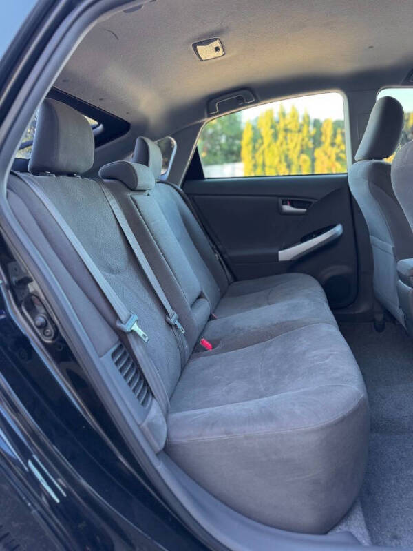 2011 Toyota Prius Two