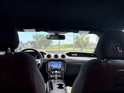 2018 Ford Mustang EcoBoost