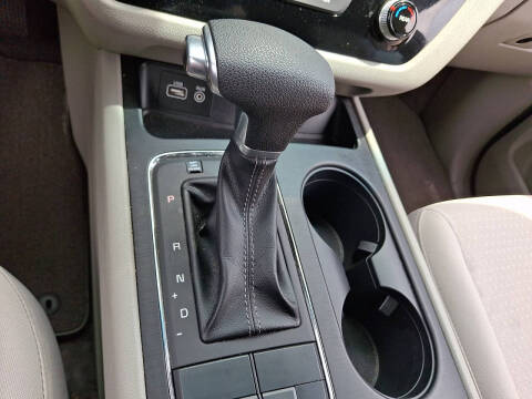 2018 Kia Sedona L