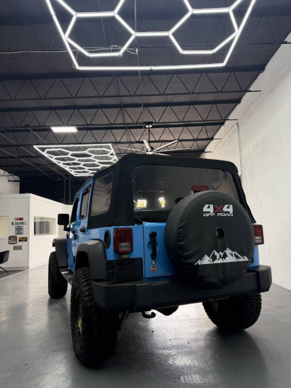 2017 Jeep Wrangler Unlimited Willys Wheeler