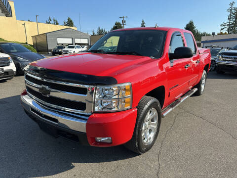 2011 Chevrolet Silverado 1500 for sale at Daytona Motor Co in Lynnwood WA