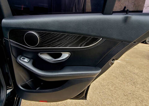 2016 Mercedes-Benz C-Class