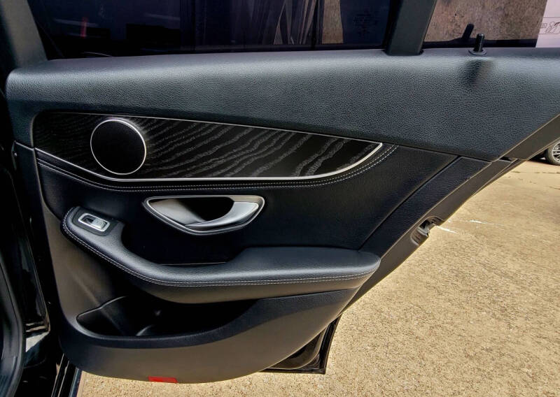 2016 Mercedes-Benz C-Class