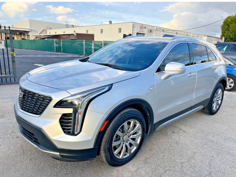 2021 Cadillac XT4 Premium Luxury