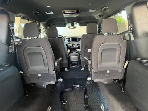 2018 Chrysler Pacifica Touring Plus