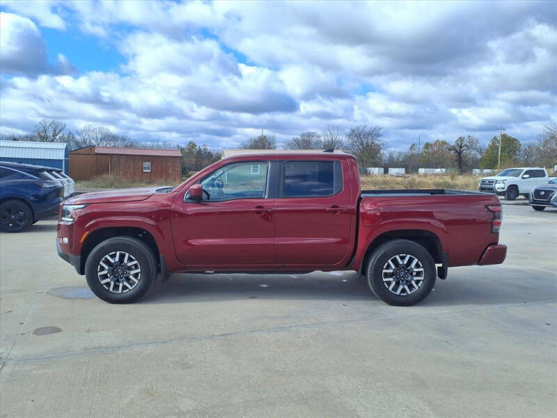 2024 Nissan Frontier SL