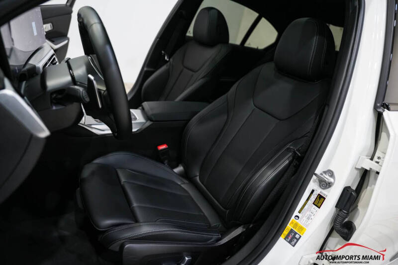 2023 BMW 3 Series 330e