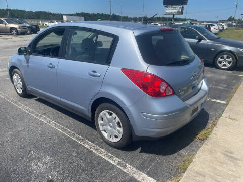 2011 Nissan Versa 1.8 S
