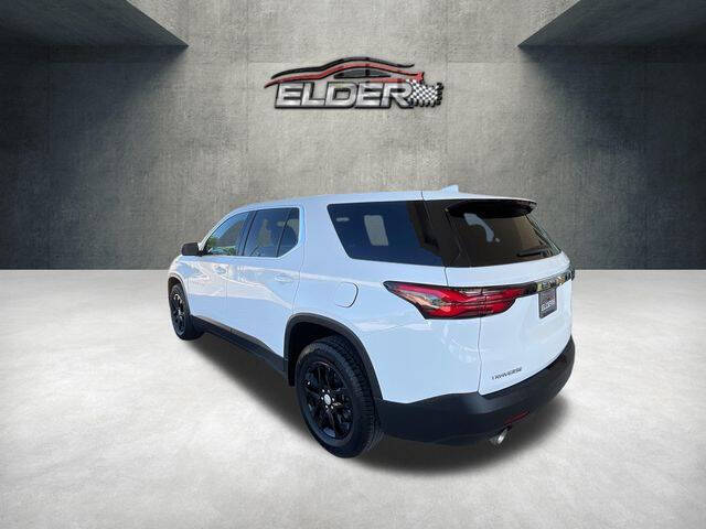 2022 Chevrolet Traverse LS