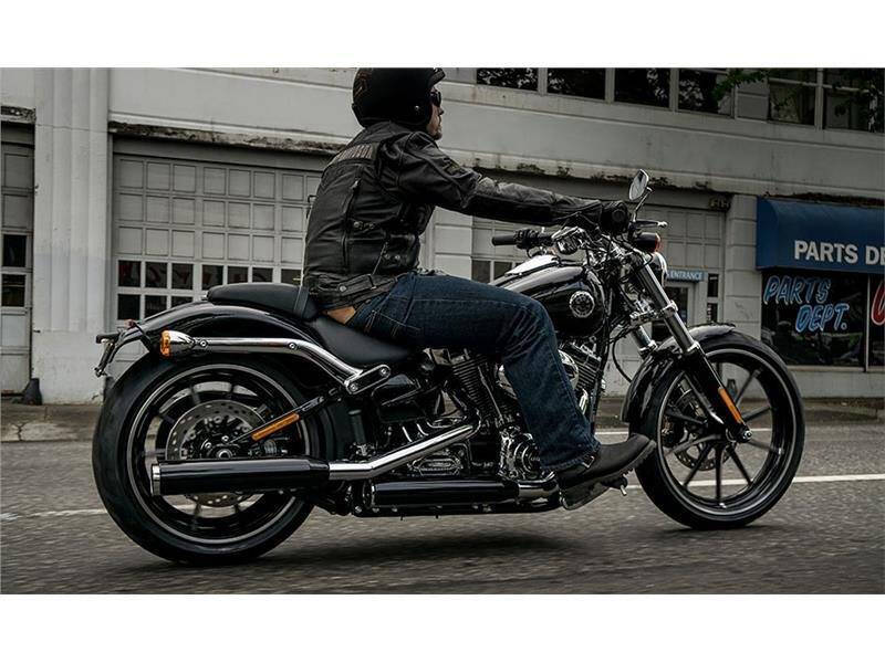 2015 Harley-Davidson Breakout