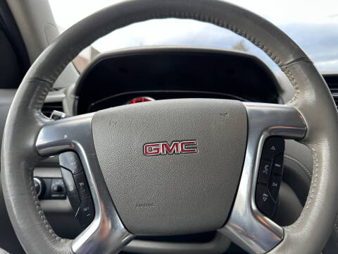 2015 GMC Acadia SLE-2