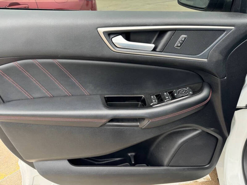 2020 Ford Edge ST Line