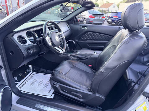 2014 Ford Mustang V6 Premium