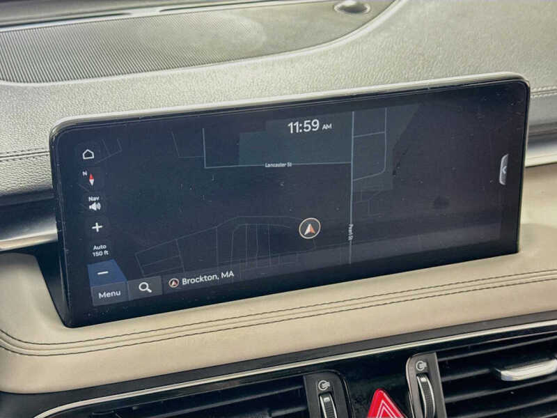 2023 Genesis G70
