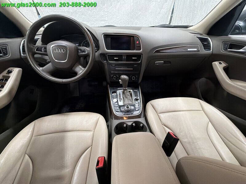 2012 Audi Q5 3.2 quattro Premium Plus