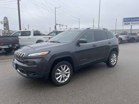 2016 Jeep Cherokee for sale at Sam Leman Ford in Bloomington IL