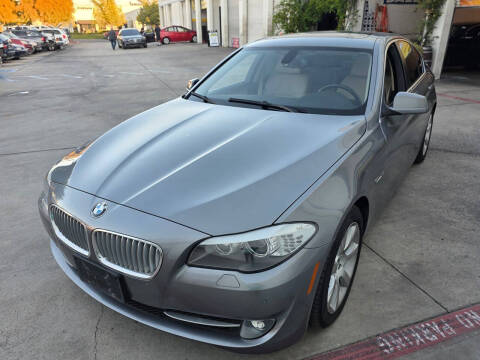 2012 BMW 5 Series 550i