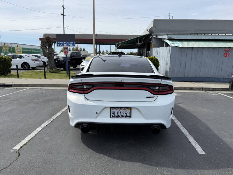 2015 Dodge Charger SRT 392