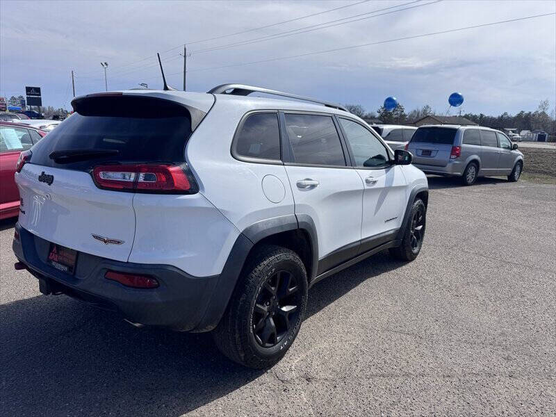 2016 Jeep Cherokee Trailhawk