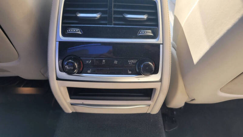 2016 BMW 7 Series 740i