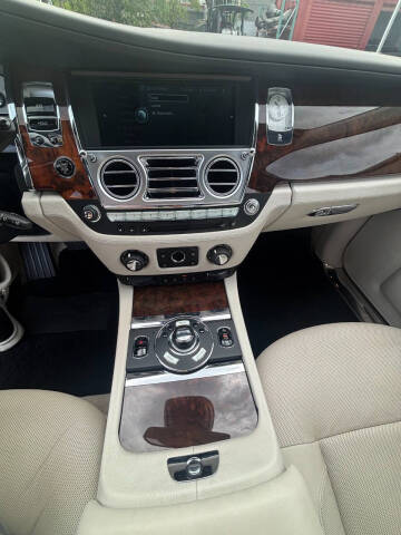 2012 Rolls-Royce Ghost