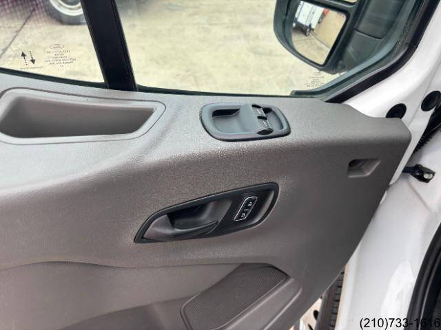 2022 Ford Transit