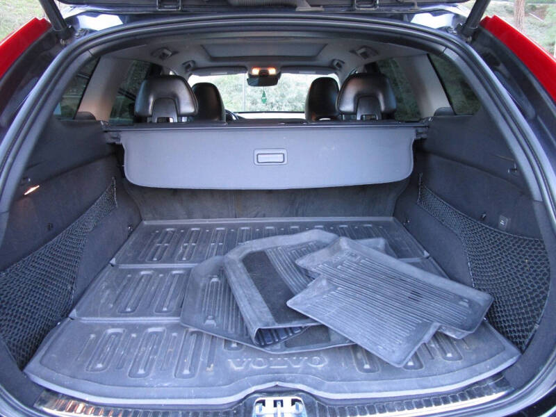 2016 Volvo XC60 T5 Drive-E Platinum