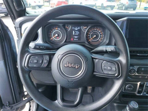 2024 Jeep Gladiator NightHawk