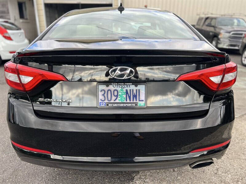 2015 Hyundai Sonata SE