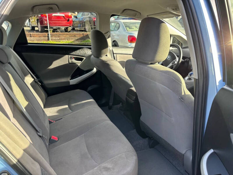 2015 Toyota Prius Plug-in Hybrid