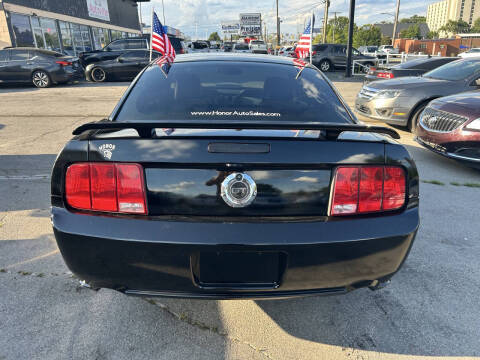 2007 Ford Mustang GT Deluxe