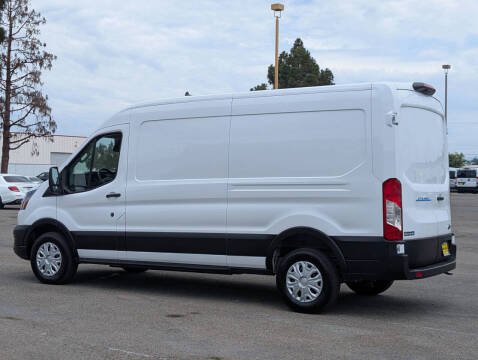 2023 Ford E-Transit