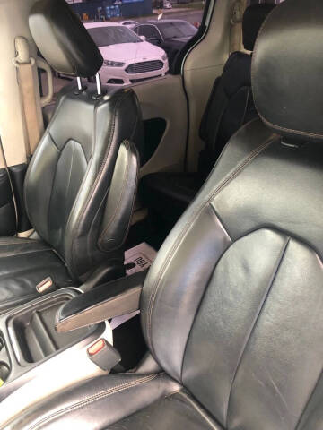 2017 Chrysler Pacifica